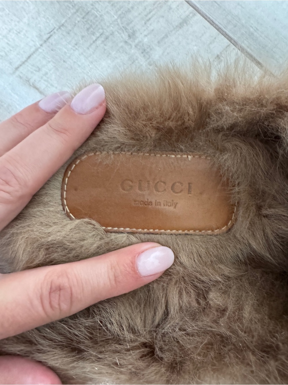 Gucci Black Leather Princetown Fur-Lined Mule with Gold Horsebit - Picture 2 of 8